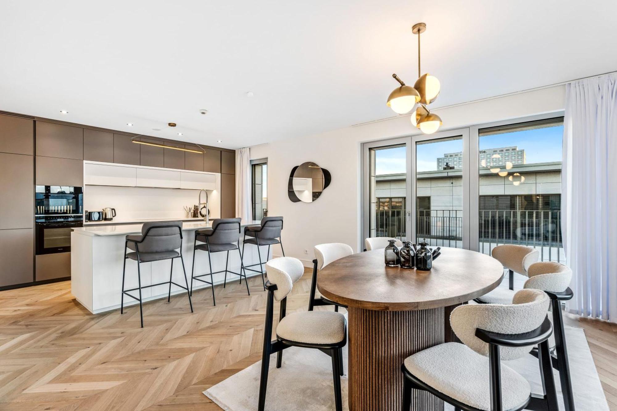 Luxurious 3br Apt With Jacuzzi In Central Lux Appartamento *